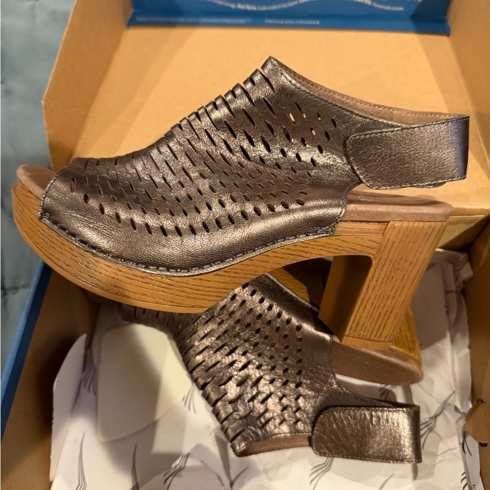 Dansko Danae Metallic Brown Mules